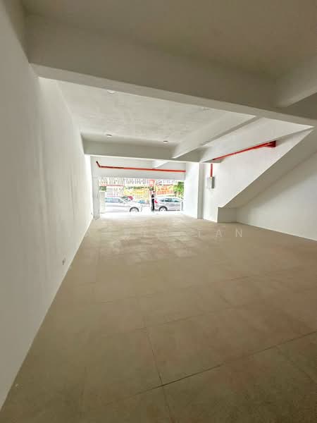 Shop / Office for Rent in Taman Tun Dr Ismail (Kuala Lumpur) - Tabber Tan - Interior - PropertyGuru.com.my