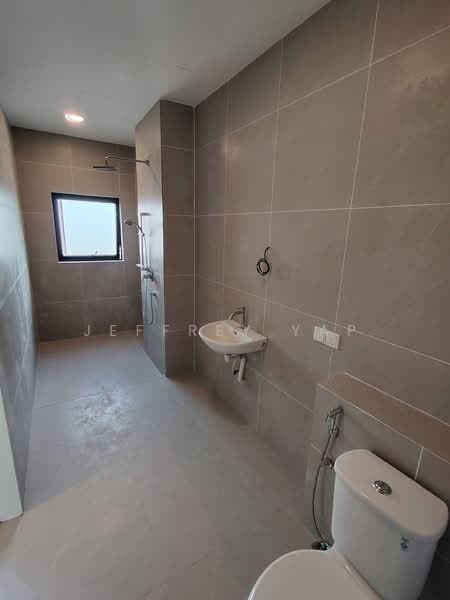 Condominium for Sale at Seri Puteri Hills - Jeffrey Yap - Bathroom - PropertyGuru.com.my