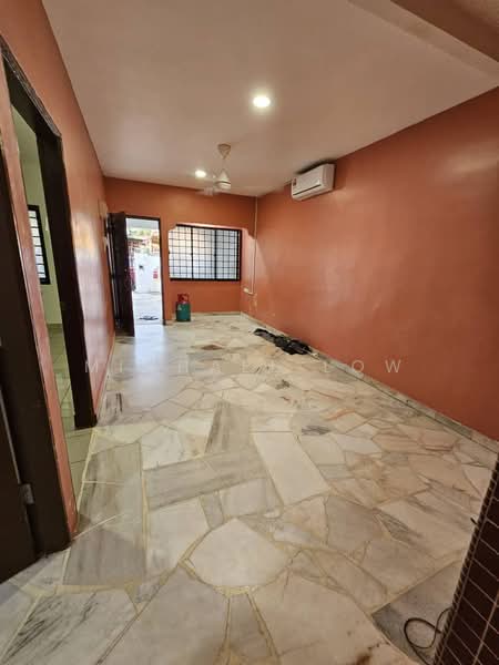 1-storey Terraced House for Sale in Taman Universiti (Skudai) - Michael Low - PropertyGuru.com.my