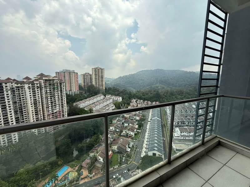 Kondominium untuk Disewa di 9ine, Batu 9 Cheras - Kew . - Balcony - PropertyGuru.com.my