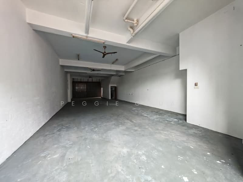 Shop for Rent in Taman Molek (Johor Bahru) - Peggie Chua - PropertyGuru.com.my