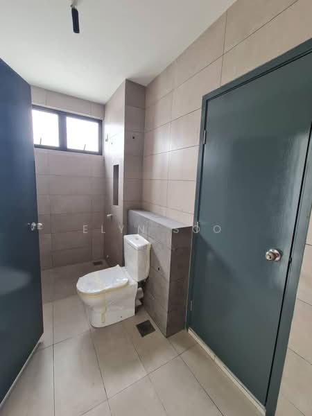 Rumah Teres 2 Tingkat untuk Dijual di Bandar Rimbayu (Telok Panglima Garang) - Elyn Soo - Bathroom - PropertyGuru.com.my