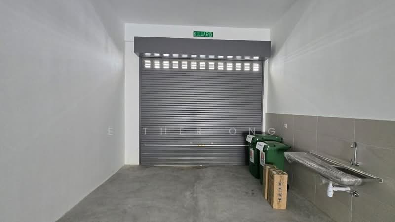Shop for Rent in Bandar Rimbayu (Telok Panglima Garang) - Esther Ong - Interior - PropertyGuru.com.my