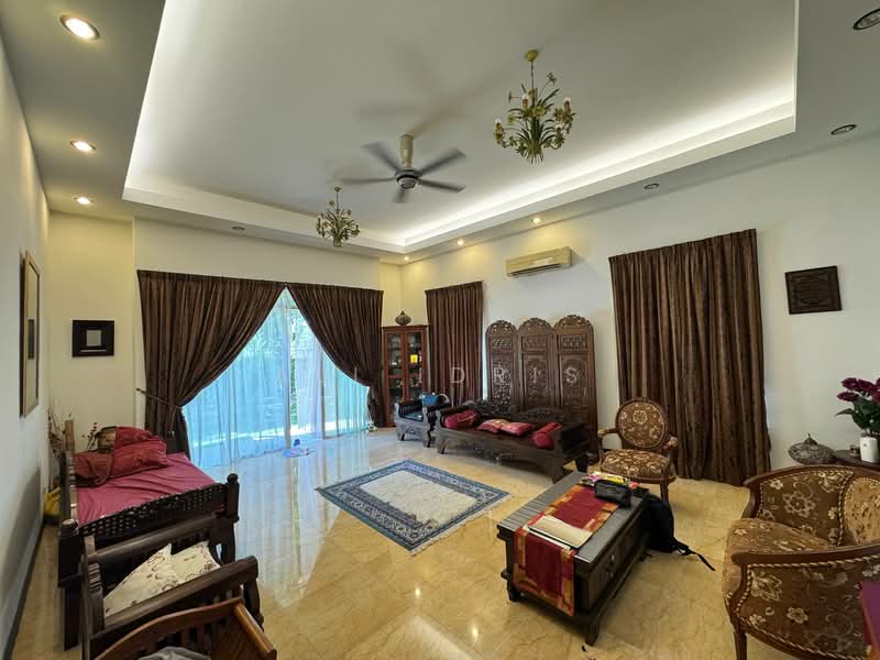 Bungalow for Sale in Setia Eco Park (Setia Alam) - Ali Idris - Living Room - PropertyGuru.com.my