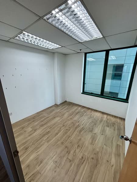 Pejabat untuk Disewa di KL City Centre (Kuala Lumpur) - Chloe Tan - Interior - PropertyGuru.com.my