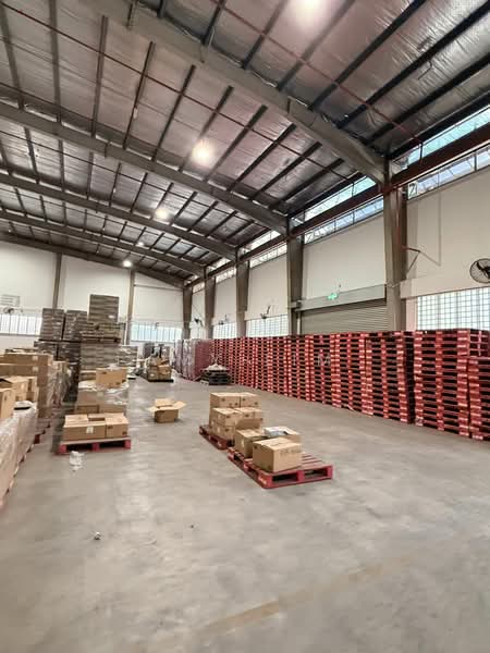 Warehouse for Rent in UEP Subang Jaya (Subang Jaya) - Amy Lim - Interior - PropertyGuru.com.my