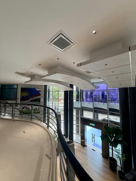 Warehouse for Rent in UEP Subang Jaya (Subang Jaya) - Amy Lim - Lobby - PropertyGuru.com.my
