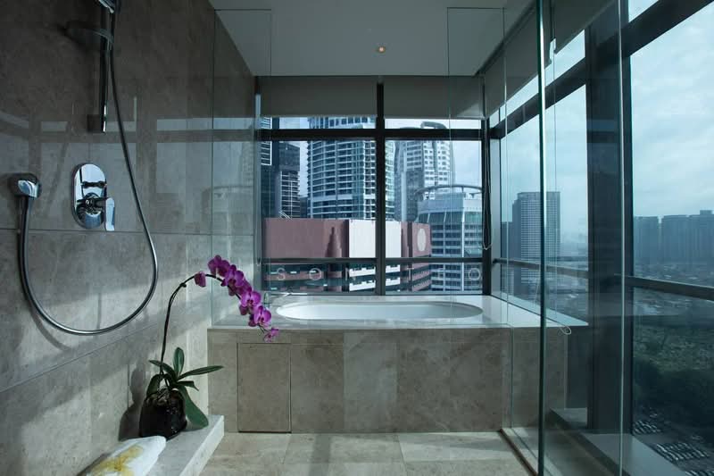 Servis Apartment untuk Dijual di The Ritz-Carlton Residences - Jason Teo - Bathroom - PropertyGuru.com.my