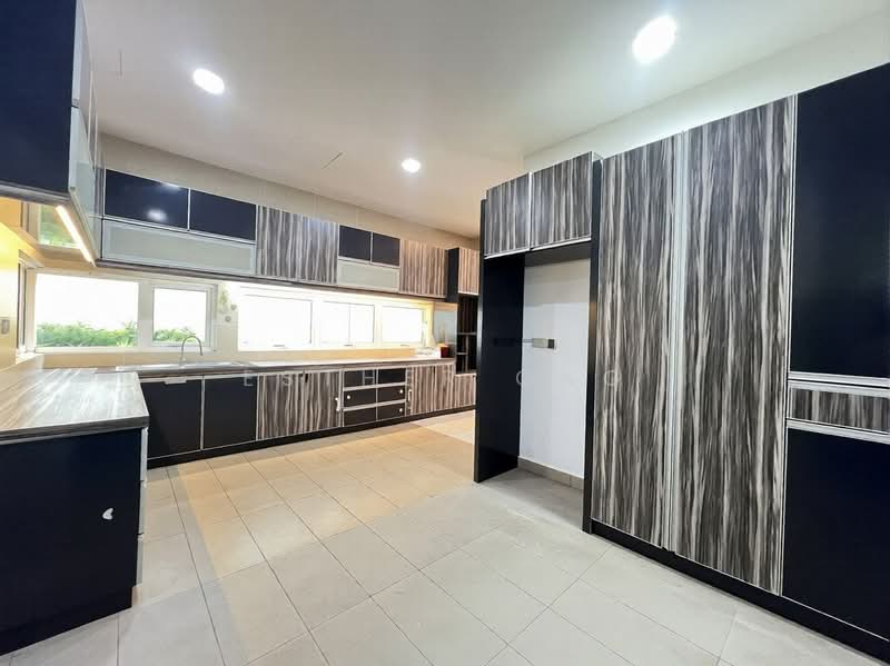 Rumah Berkembar untuk Dijual di Puchong (Selangor) - Esther Ong - Kitchen - PropertyGuru.com.my