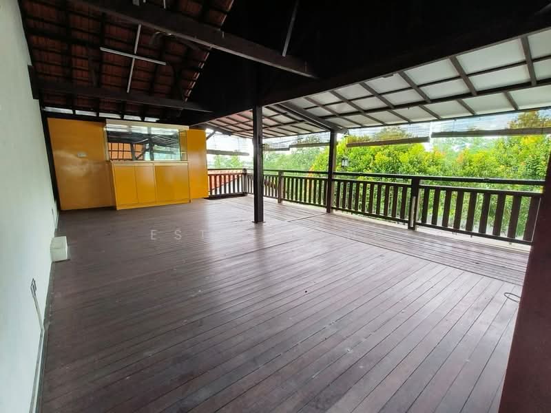 Rumah Berkembar untuk Dijual di Puchong (Selangor) - Esther Ong - Balcony - PropertyGuru.com.my