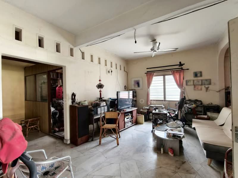 Rumah Berkembar untuk Dijual di Ipoh (Perak) - David Wong - Living Room - PropertyGuru.com.my