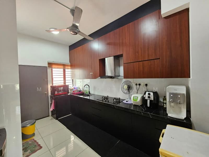 Rumah Teres 2 Tingkat untuk Dijual di Alam Sari (Bangi) - Mohd Nor Fahmi - Kitchen - PropertyGuru.com.my
