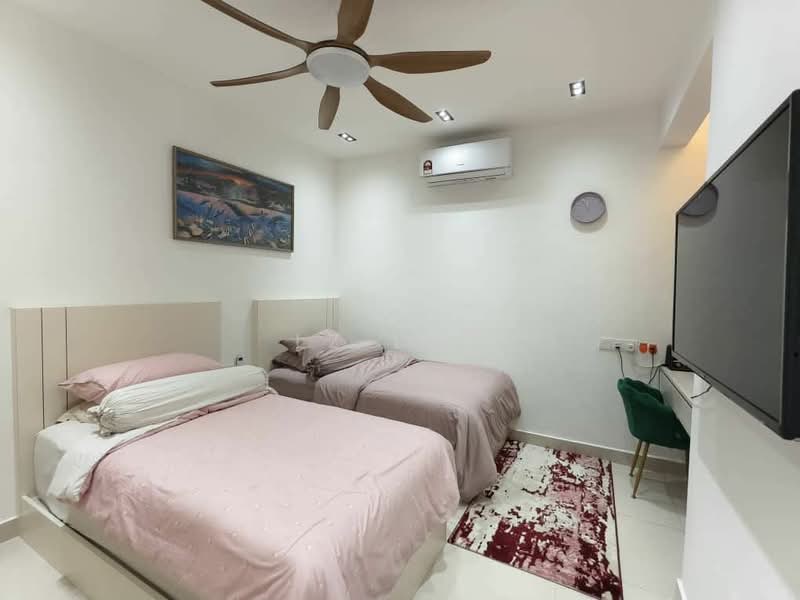 Cluster House for Sale in Iskandar Puteri (Nusajaya) (Johor) - LZ Lau - Bedroom - PropertyGuru.com.my