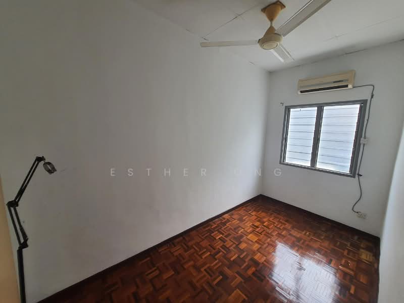 2-storey Terraced House for Sale in Bandar Putra Permai (Seri Kembangan) - Esther Ong - Interior - PropertyGuru.com.my