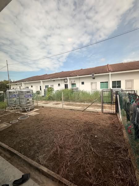 1-storey Terraced House for Rent in Senadin (Miri) - Yee Sze Chai - PropertyGuru.com.my