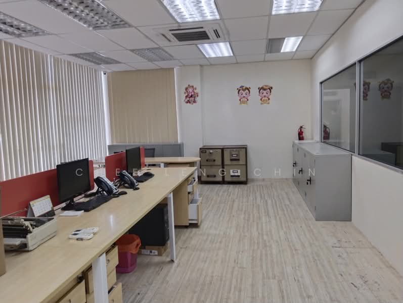 Commercial Semi-D for Sale in Taman Bukit Serdang (Seri Kembangan) - Chee Leng Chin - PropertyGuru.com.my