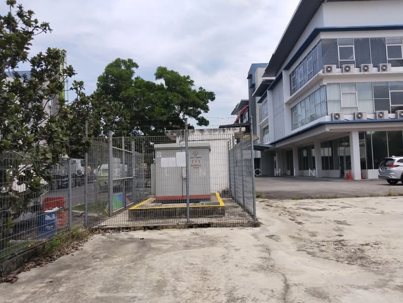 Commercial Semi-D for Sale in Taman Bukit Serdang (Seri Kembangan) - Chee Leng Chin - PropertyGuru.com.my