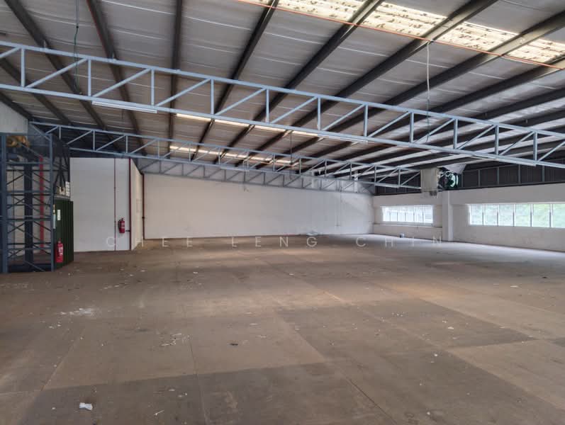 Commercial Semi-D for Sale in Taman Bukit Serdang (Seri Kembangan) - Chee Leng Chin - PropertyGuru.com.my