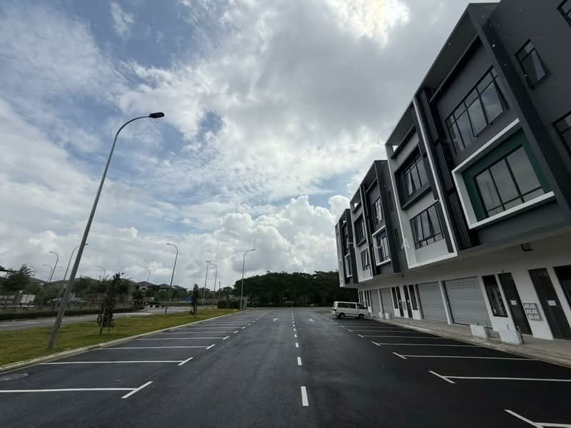 Kedai untuk Disewa di Austin Crest (Johor Bahru) - Peggie Chua - Exterior - PropertyGuru.com.my