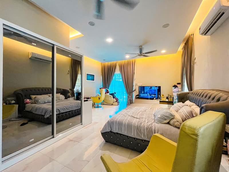 Bungalow for Sale in Shah Alam (Selangor) - Priscilla Tan - Bedroom - PropertyGuru.com.my