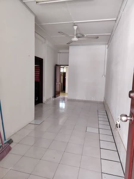 2-storey Terraced House for Sale in Kuching (Sarawak) - Jeno Tan - PropertyGuru.com.my