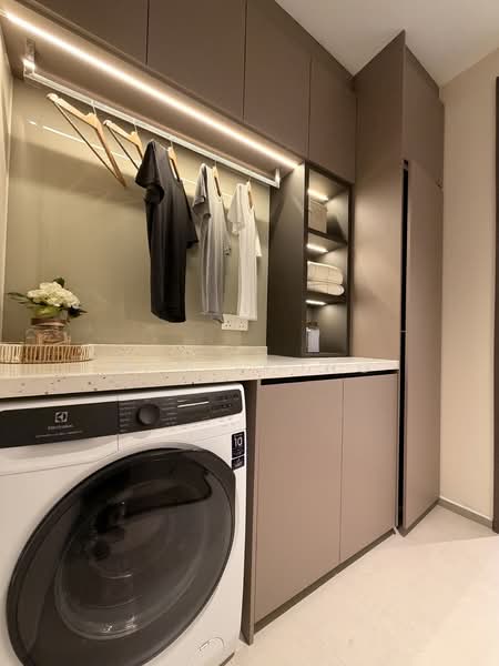 Service Residence for Sale at Enlace Suite II - Win Leong - Interior - PropertyGuru.com.my