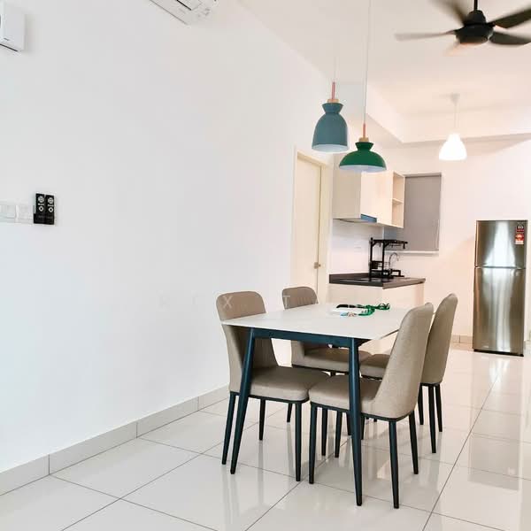 Servis Apartment untuk Disewa di Parc 3 - Rex Tan - Dining Room - PropertyGuru.com.my
