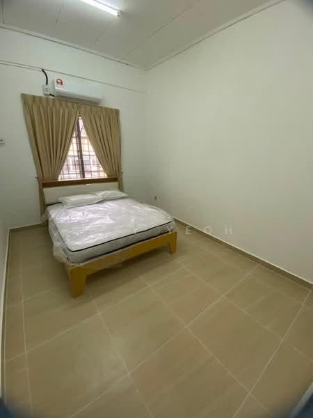 Rumah Teres 2 Tingkat untuk Disewa di Bandar Sunway (Sunway) - Mary Yeoh - Bedroom - PropertyGuru.com.my