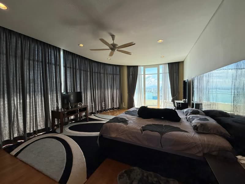 Condominium for Sale at 8 Gurney (The Shore Condominium) - Michelle Mah - Bedroom - PropertyGuru.com.my