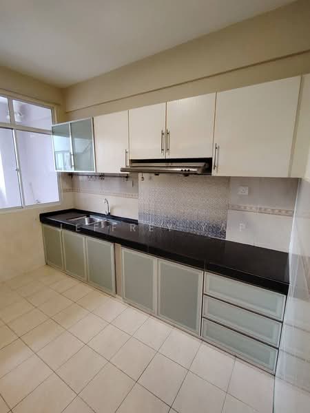 Kondominium untuk Disewa di Aseana Puteri - Jeffrey Yap - Kitchen - PropertyGuru.com.my