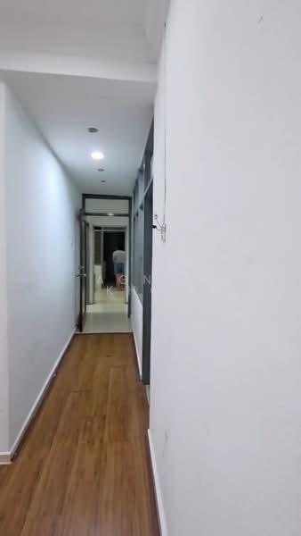 Office for Rent in Bandar Baru Air Itam (Farlim) (Air Hitam) - Agnes Khoo - Corridor - PropertyGuru.com.my