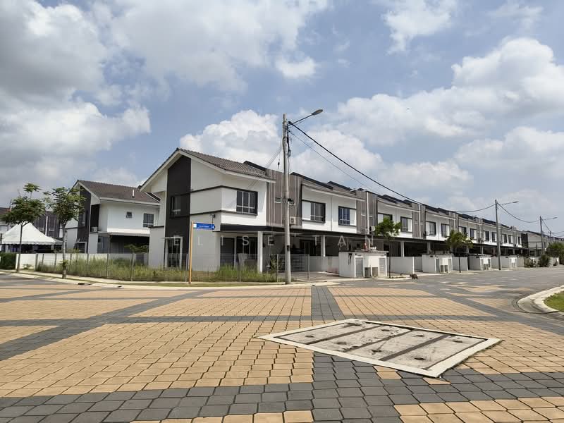 2-storey Terraced House for Sale in Kuala Selangor (Selangor) - Elise Tan - Exterior - PropertyGuru.com.my