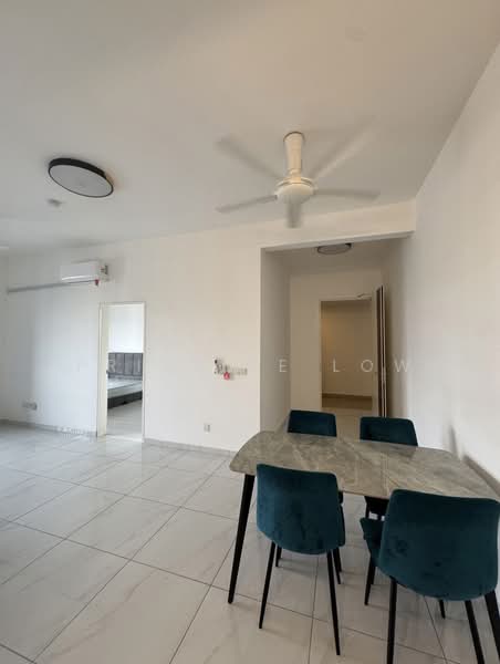 Servis Apartment untuk Disewa di Equine Residence - Pristine Low - Living Room - PropertyGuru.com.my