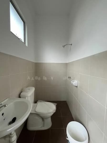 Rumah Teres 2 Tingkat untuk Dijual di Durian Tunggal (Melaka) - Abby Ho - Bathroom - PropertyGuru.com.my