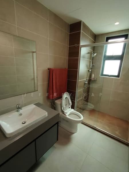 Kondominium untuk Disewa di Hillcrest Heights - Jeffrey Yap - Bathroom - PropertyGuru.com.my
