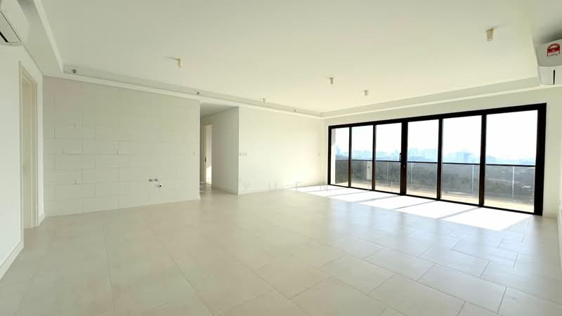 Servis Apartment untuk Dijual di Jendela Residences - Sie Yuen Li - Living Room - PropertyGuru.com.my