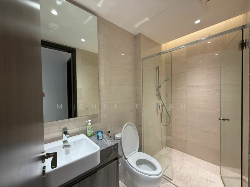 Servis Apartment untuk Dijual di Marriott Residence @ Gurney - Michelle Mah - Bathroom - PropertyGuru.com.my