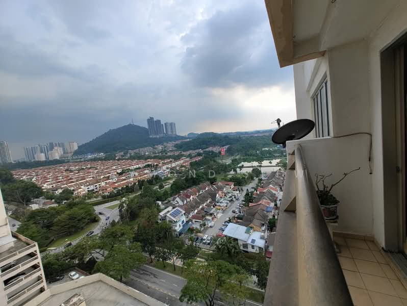 Servis Apartment untuk Disewa di Avelon Tower @ Plaza Medan Putra - Raymond Siew - View - PropertyGuru.com.my