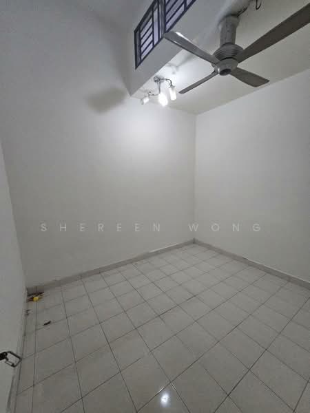 1-storey Terraced House for Rent in Taman Pelangi Indah (Ulu Tiram) - Shereen Wong - Interior - PropertyGuru.com.my