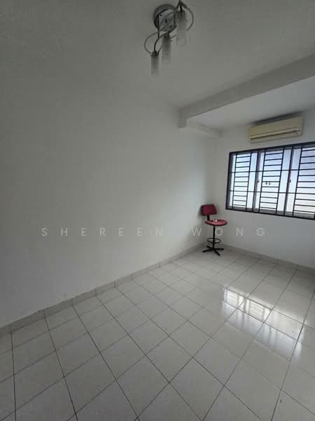 1-storey Terraced House for Rent in Taman Pelangi Indah (Ulu Tiram) - Shereen Wong - Interior - PropertyGuru.com.my