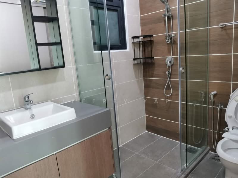 Condominium for Rent at Hillcrest Heights - Jeffrey Yap - Bathroom - PropertyGuru.com.my