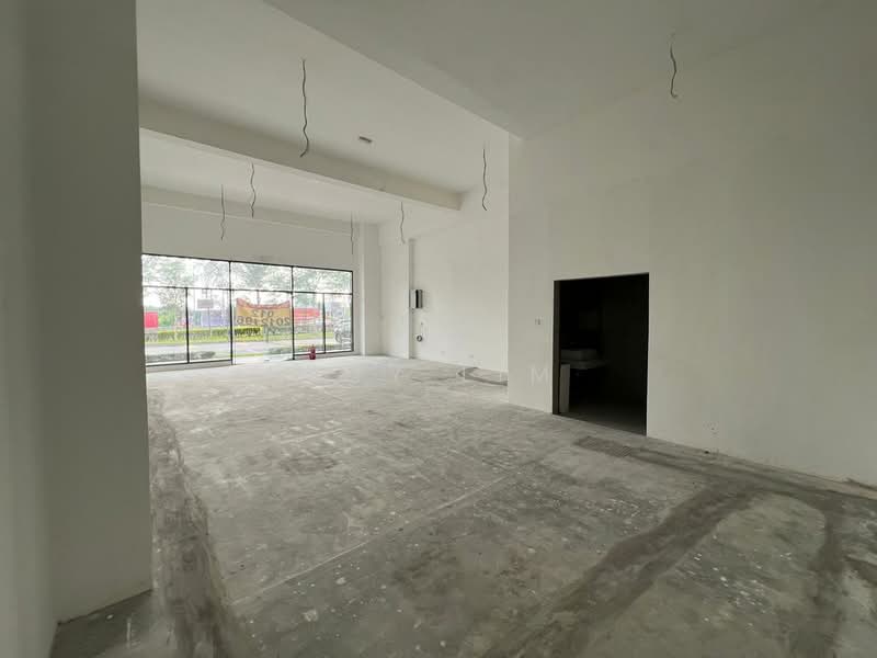 Shop for Rent in Bandar Puteri Puchong (Puchong) - Amy Lim - Interior - PropertyGuru.com.my