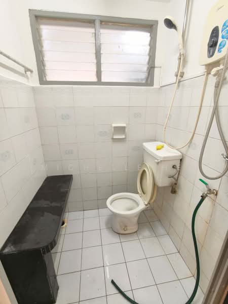 2-storey Terraced House for Sale in Bandar Seri Alam (Masai) - Michelle He - Bathroom - PropertyGuru.com.my