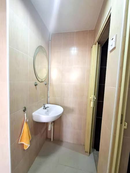 Apartment for Sale at Taman Sri Bunga - Pauline Cheong - Bathroom - PropertyGuru.com.my