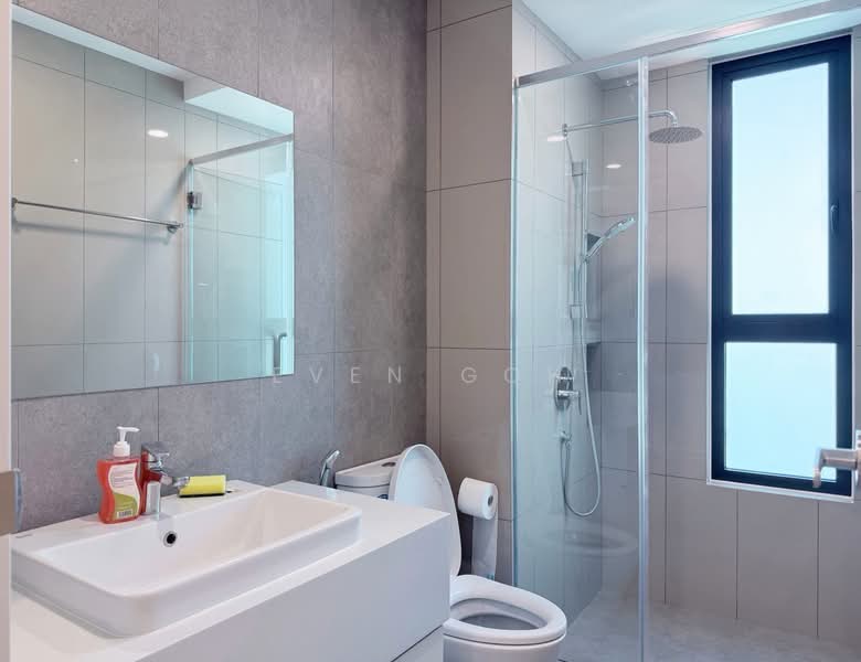 Kondominium untuk Disewa di Mezzo - Even Goh - Master Bathroom - PropertyGuru.com.my