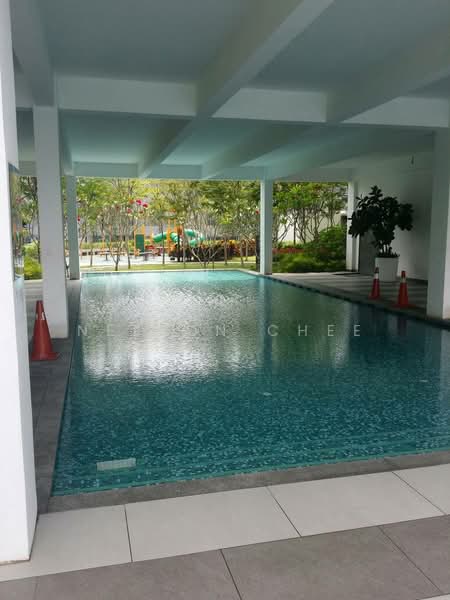 Service Residence for Sale at Cybersquare - Nelson Chee - Pool - PropertyGuru.com.my