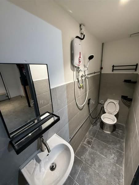 Shop for Sale in Bandar Baru Permas Jaya (Permas Jaya) - Sharon Ng - Bathroom - PropertyGuru.com.my