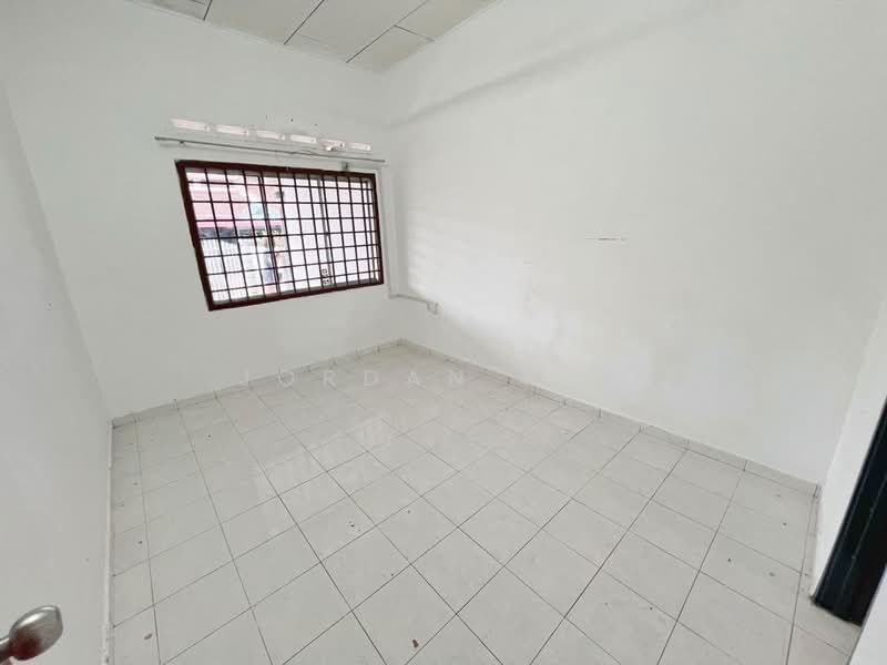 Rumah Teres 1 Tingkat untuk Dijual di Taman Flora Heights (Pasir Gudang) - Jordan Kau - PropertyGuru.com.my