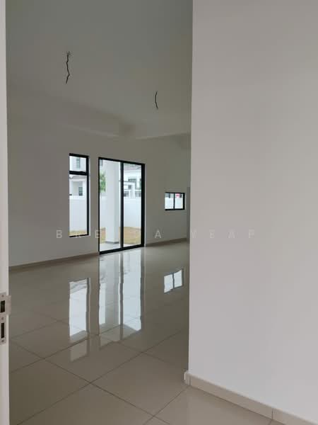 Rumah Teres 2 Tingkat untuk Dijual di Kota Masai (Pasir Gudang) - Brenda Yeap - Living Room - PropertyGuru.com.my