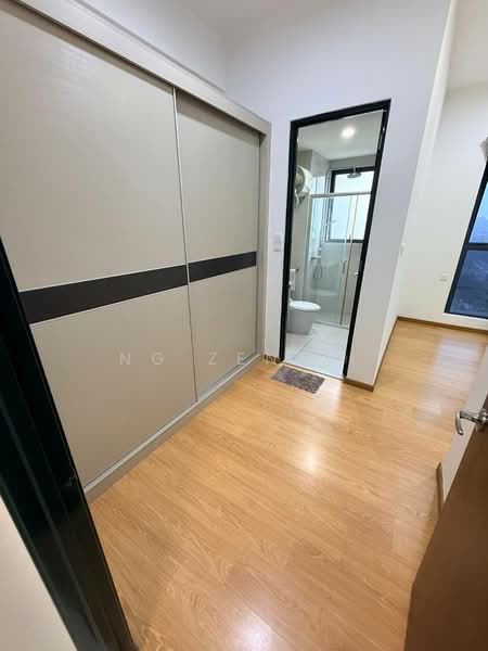 Condominium for Rent at Kings Bay @ Country Garden Danga Bay - NG ZEN XI - Bathroom - PropertyGuru.com.my